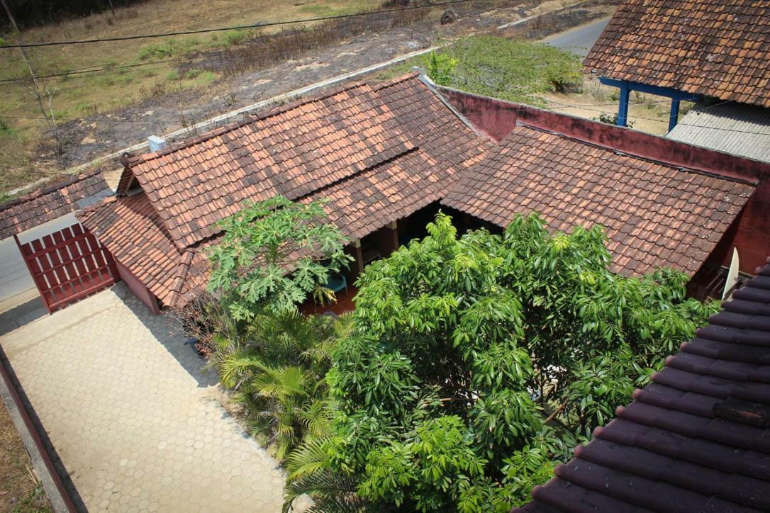 Harrys Oceanhouse 2 Pacitan Daire Dış mekan fotoğraf