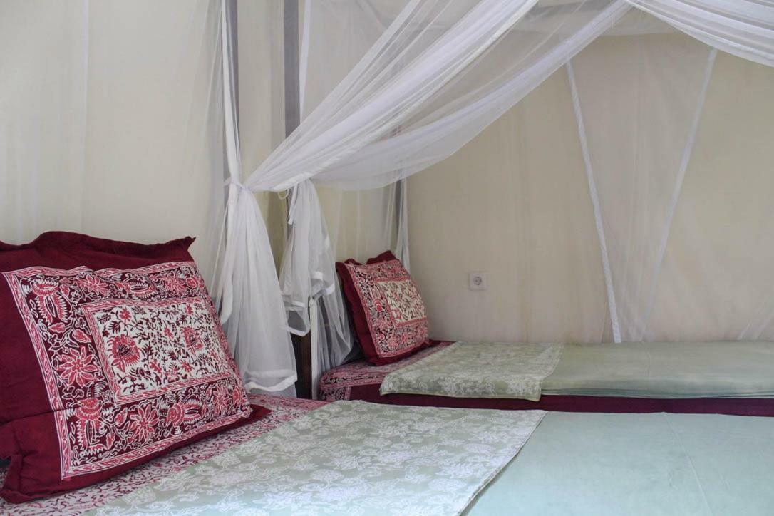 Harrys Oceanhouse 2 Pacitan Daire Dış mekan fotoğraf