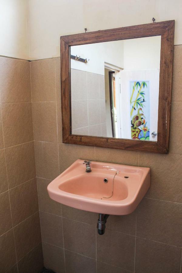 Harrys Oceanhouse 2 Pacitan Daire Dış mekan fotoğraf